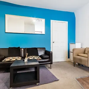city-apartments-share-bathroom-and-kithcen.cambridgehotelsuk.com/