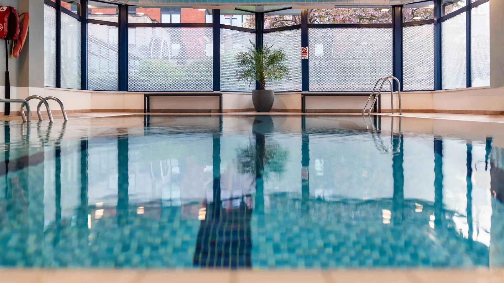 Mercure Nottingham Sherwood 4*,  Reino Unido